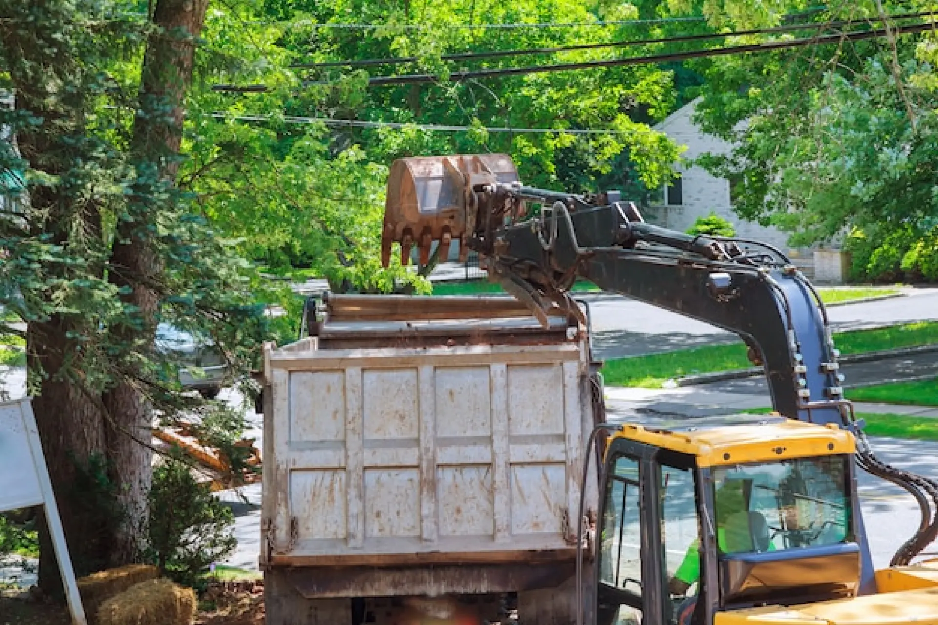 What Is Grab Hire and How Does It Work?